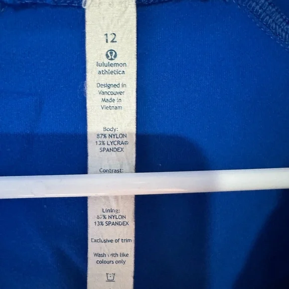 Lululemon Athletica Vibrant Blue Zip - Picture 2 of 6